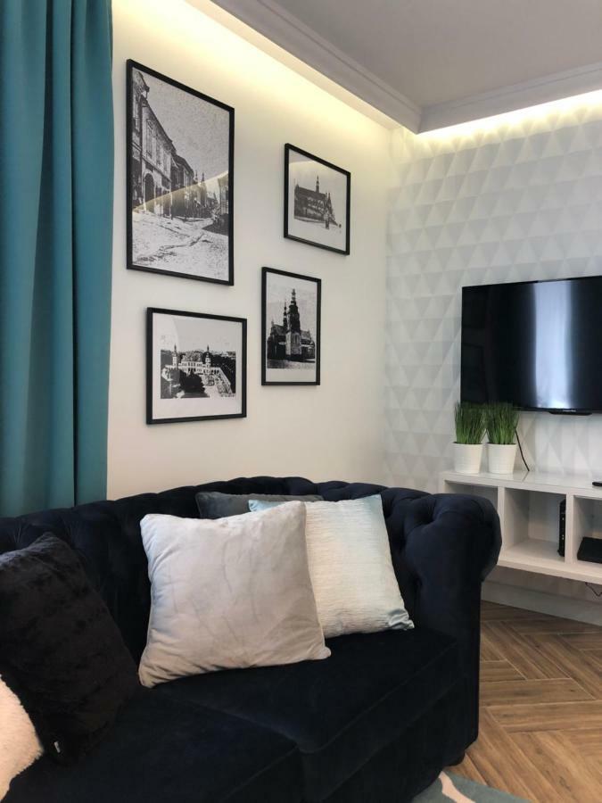 Apartment Family Sauna Apartments: Downtown Comfort With Private Wellness