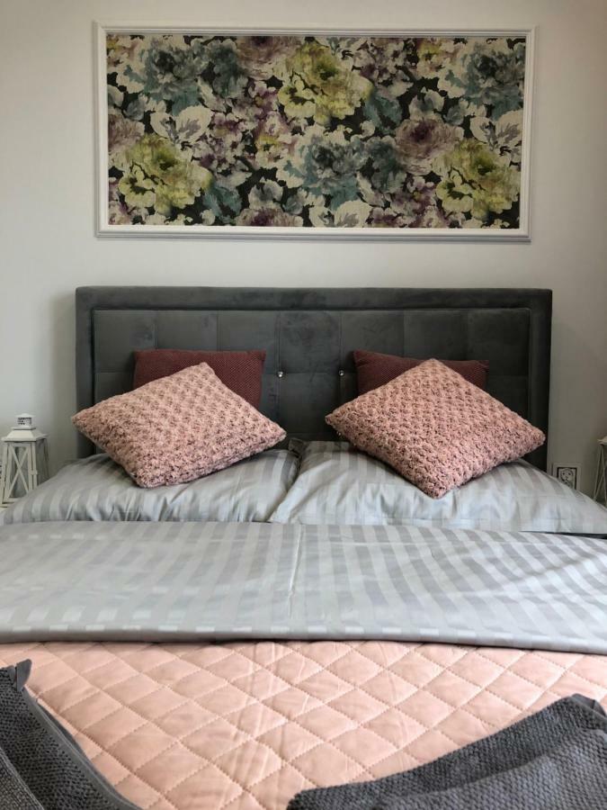 Family Sauna Apartments: Downtown Comfort With Private Wellness Apartment